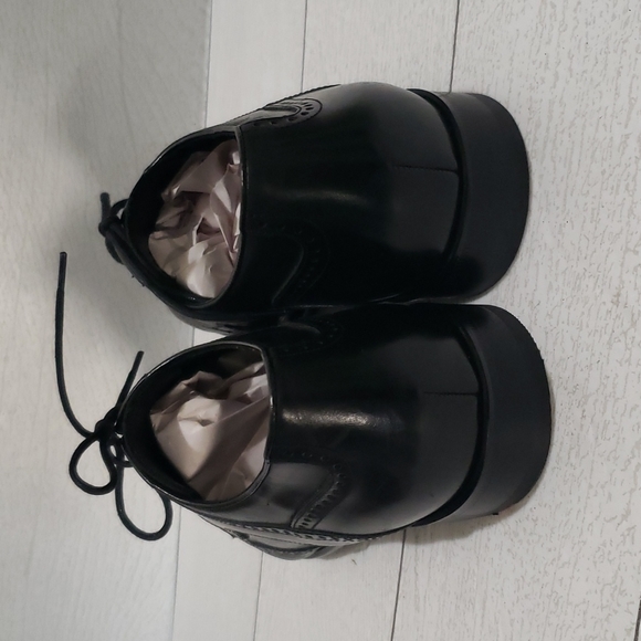 Classic Black Oxford Shoes main image 9